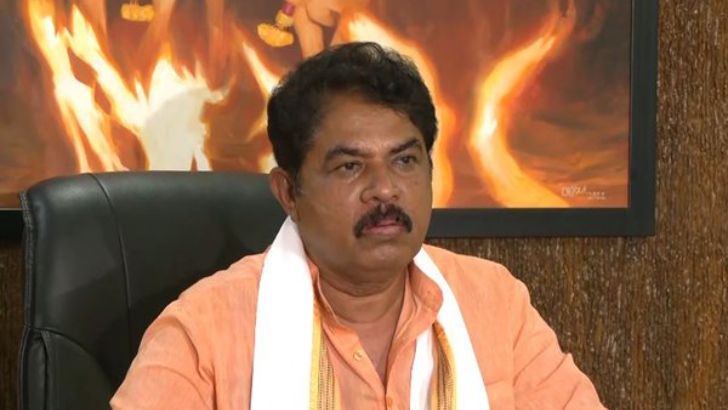 https://salarnews.in/public/uploads/images/newsimages/maannewsimage08082025_222816_BJP leader Ashoka.jpg